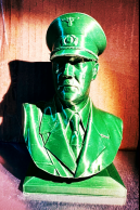 Hitlerbust.png