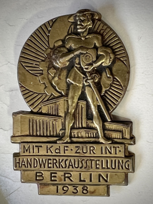 1938 laborers pin.png